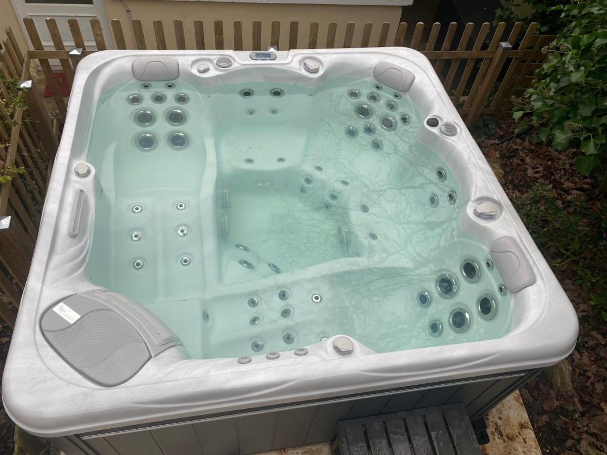 Maison Avec Jardin Et Jacuzzi Proche Polytechnique パレゾー エクステリア 写真