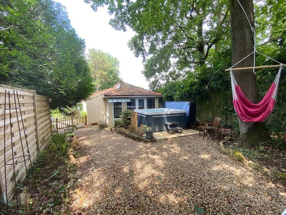 Maison Avec Jardin Et Jacuzzi Proche Polytechnique パレゾー エクステリア 写真