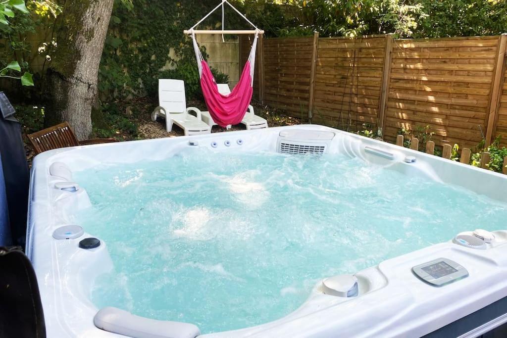 Maison Avec Jardin Et Jacuzzi Proche Polytechnique パレゾー エクステリア 写真