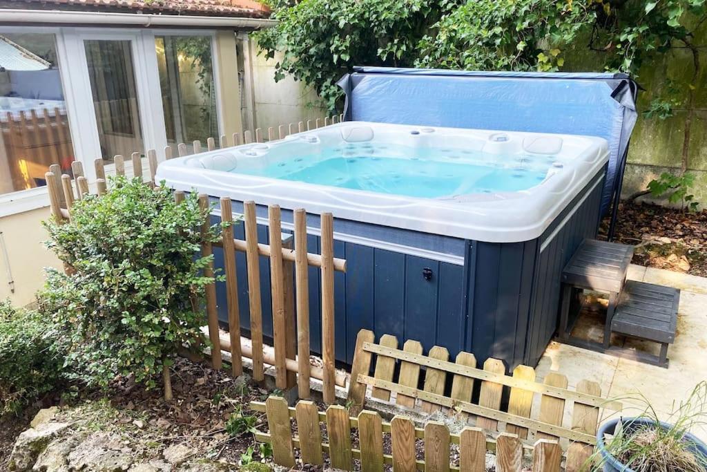 Maison Avec Jardin Et Jacuzzi Proche Polytechnique パレゾー エクステリア 写真